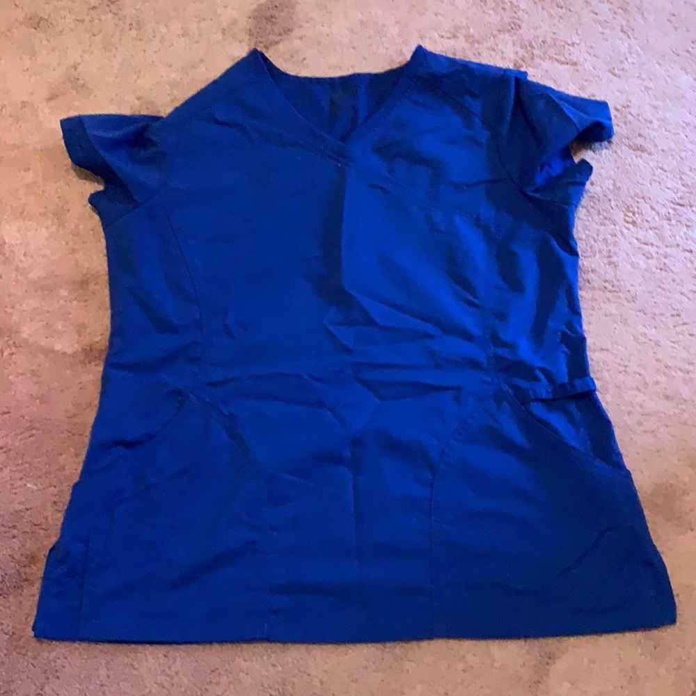 Scrub top